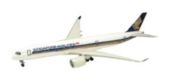 F-toys World's Airline Series 1/500 Scale Singapore Airlines 1 BOX 10 Kits Set -Model Shop 4582138603576 5 91987.1531209822